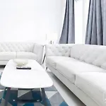 Luxury 3-Bedroom Duplex In Damac Hills & Balcony